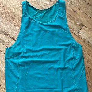 Womens Size 4 Turquoise Lululemon Athletic Tank
